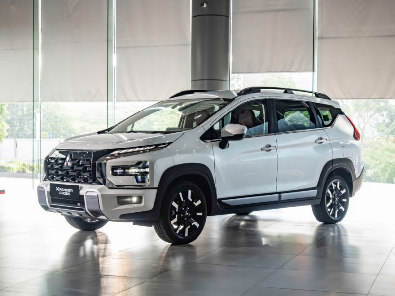 MITSUBISHI XPANDER CROSS